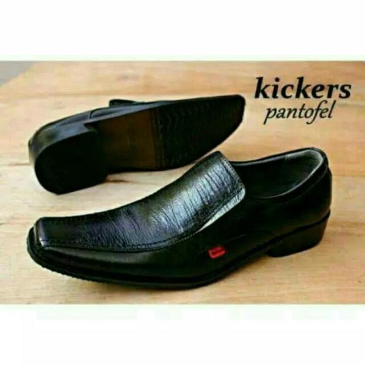 Sepatu pantofel pria kulit kickers formal kerja kantoran dinas resmi hitam Sepatu pantofel pria kulit kickers formal kerja kantoran dinas resmi hitam