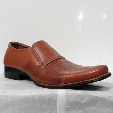 sepatu pantopel - sepatu kulit asli - sepatu formal cevany pantofel rample ( TAN ) (1) Tulis ulasan Brand:BALLY Selanjutnya Fashion Pria dari BALLY