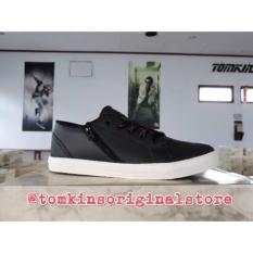 Sepatu Perempuan Tomkins Splash