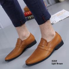 SEPATU PRIA SEPATU MURAH SEPATU BATAM Pedro Men Slip On Loafer AC 5203