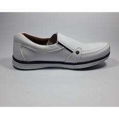 Akas Sepatu Santai Pria / Sepatu Kasual -Putih