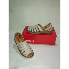 Sepatu Sendal Kickers Women Flat Putih Gading