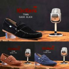 Sepatu Slipon Suede Kickers Casual / Harga Ecer / Menerima Grosir Dan Reseller