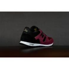 Sepatu Sport Casual Pria Merah Hitam - NB 27