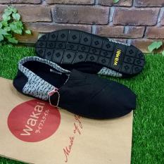 SEPATU WAKAI BLACK CREK uk 39-43