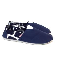 sepatu wakai cowok