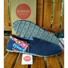 Sepatu Wakai Navy Batik tribol Grade Original