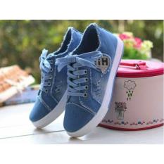 Sepatu wanita kets casual jeans 225