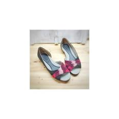 Sepatu Wanita Tenun- Etnik- Batik / Flat Shoes - Betari Tenun Maroon
