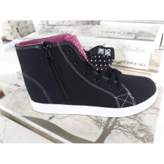 Sepatu Wanita Tomkins Sinister