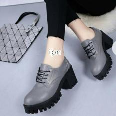 sepatu wedges pendek