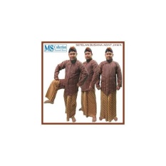 Setelan Busana Adat Jawa
