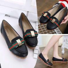 SLIP ON KARET HITAM 46