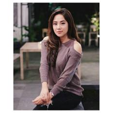 Sweater Sabrina Aulia