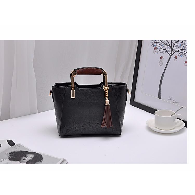  Tas Fashion 205# Import  Bag Wanita Korean Style - Hitam