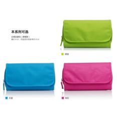 Tas Makeup / Tas Peralatan Mandi Travel Gantung di Kamar mandi BDP004