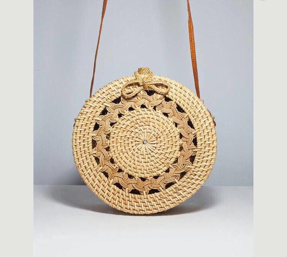 Tas Rotan Ukir Diameter 20cm