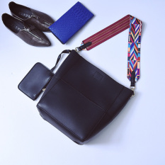 Tas Bahu Wanita Fashion Model Tote Isi Banyak (Hitam)