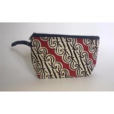 Travel Pouch / Make Up Pouch Multifungsi Batik 04