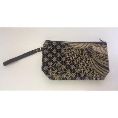 Travel Pouch / Make Up Pouch Multifungsi Batik 18