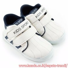 TrendiShoes Sepatu Anak Laki-Laki Kids Sport DSAG - Putih Navy
