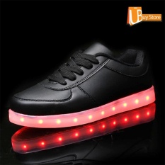 UBUY 2017 LED Wanita Party Light Up Kasual Bercahaya Kets Berkedip Fashion Sepatu Unisex (Hitam)