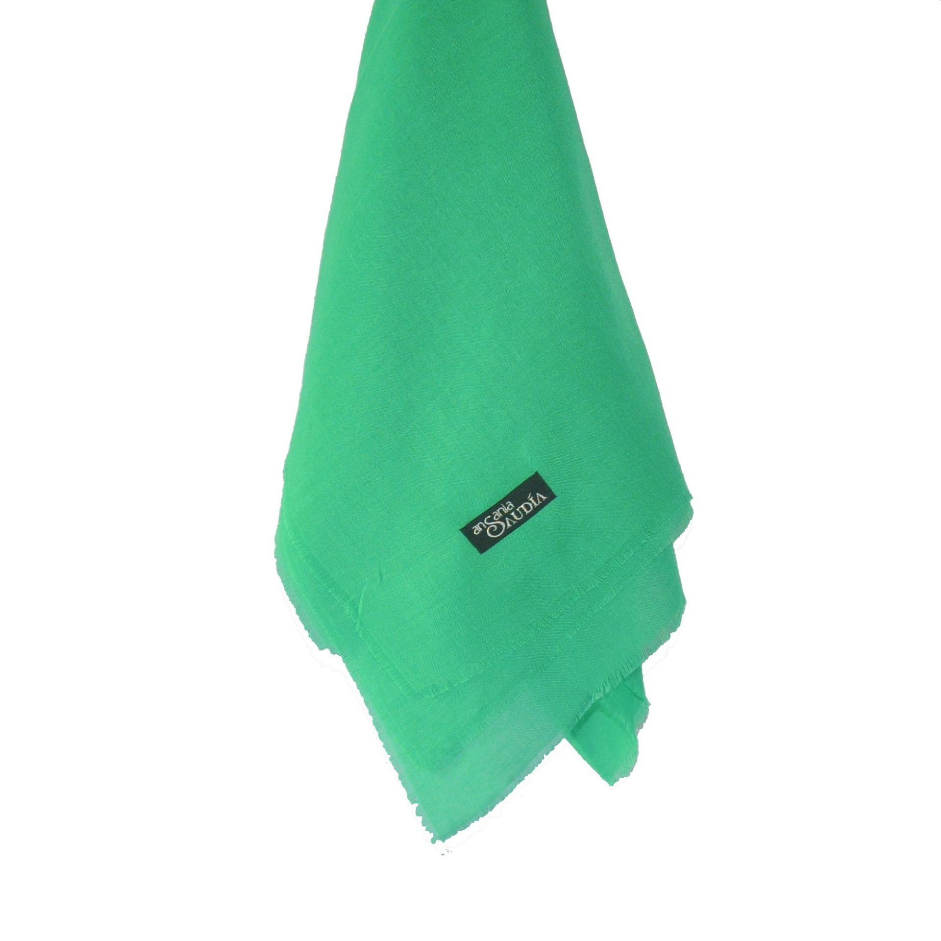 W-Oops! Kerudung / Hijab / Jilbab Segi Empat Saudia Rawis W-Oops! Kerudung / Hijab / Jilbab Segi Empat Saudia Rawis