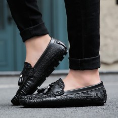 YUZI Musim Semi dan Musim Gugur Baru Platform Sepatu Kasual Carrefour Versi Korea Putih Sepatu Hot Sepatu Joker