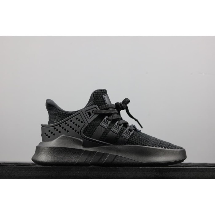 adidas eqt bask adv triple black
