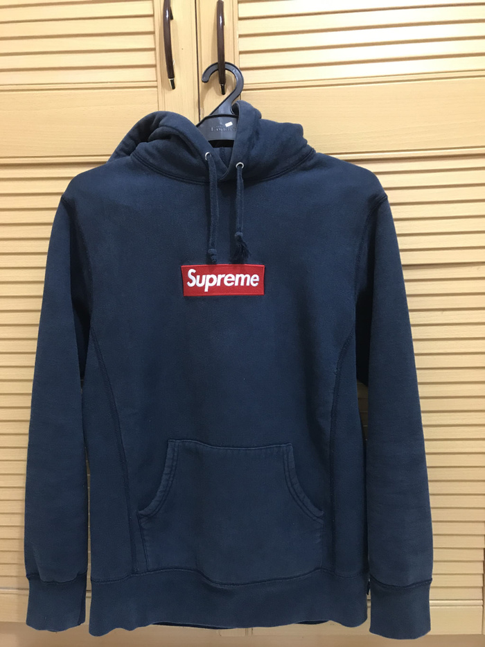 harga hoodie supreme ori