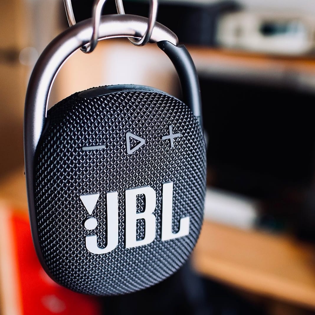 Speaker Clip Bluetooth Wireless Speaker EXTRA BAS Portable