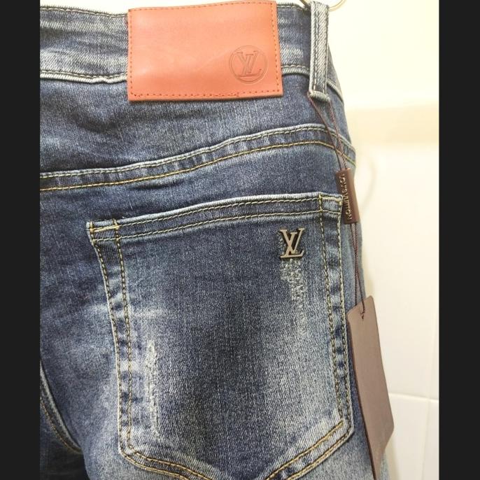 Jual Louis Vuitton Jeans Terbaru - Jul 