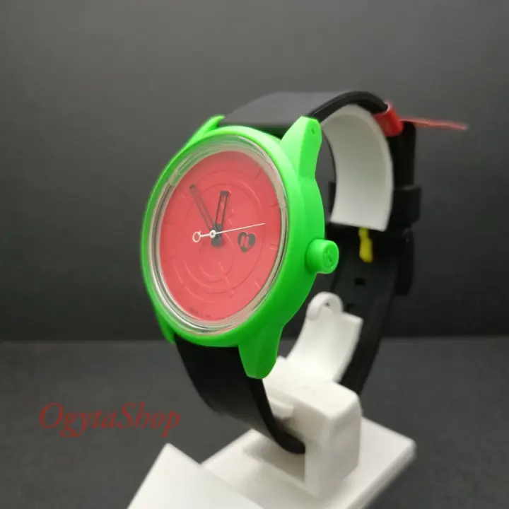 Jam Tangan Pria Q Q Qq Qnq Smile Solar Tenaga Matahari Strap Karet Hitam Rp00j9y Custom Original Lazada Indonesia