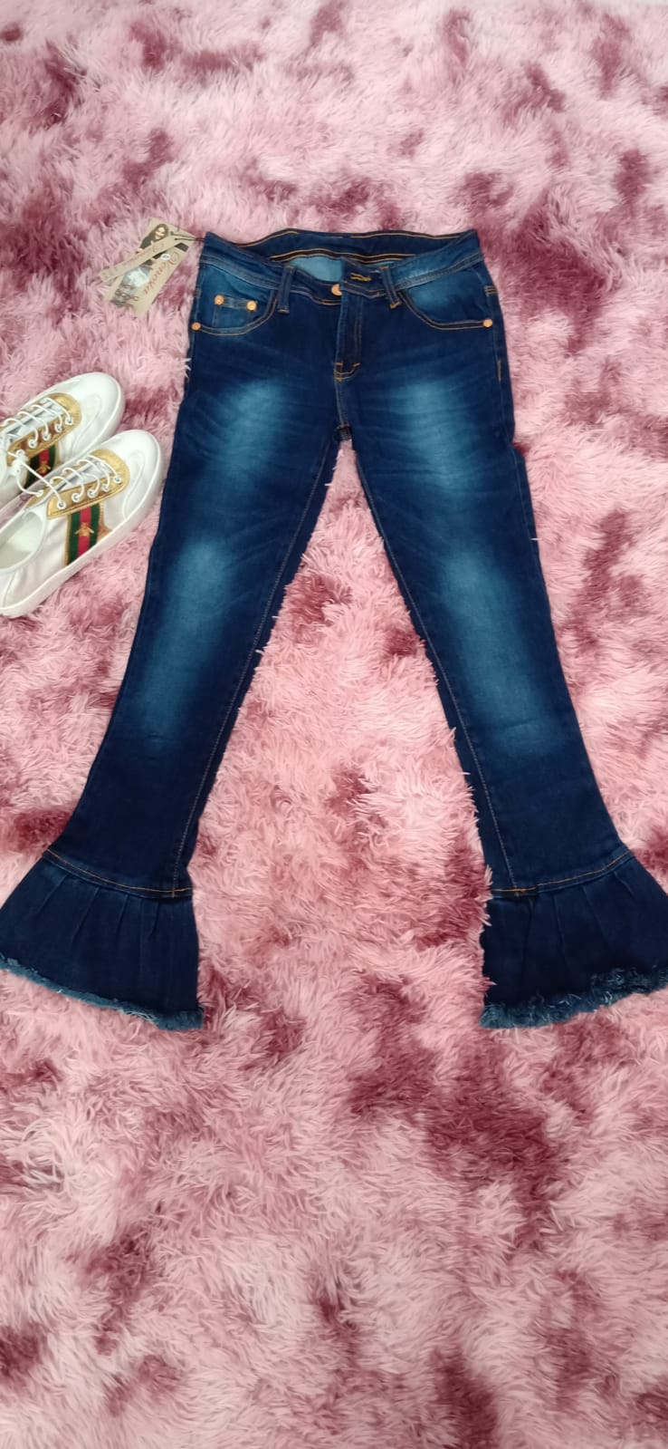 Celana Jeans Wanita Korea Bulu Bulu 