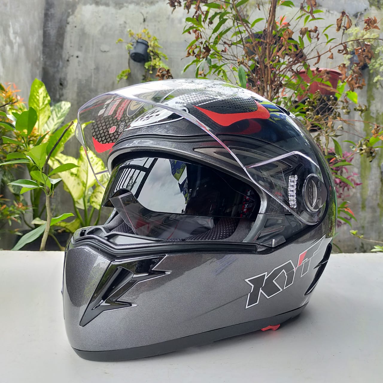 Helm KYT Alpha Venom Gunmet Keren 