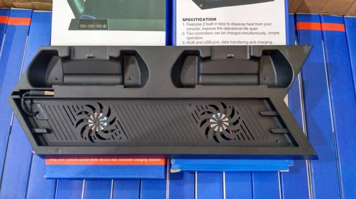 PROMO Charging Stand Cooling Fan PS4 Pro 4 in 1