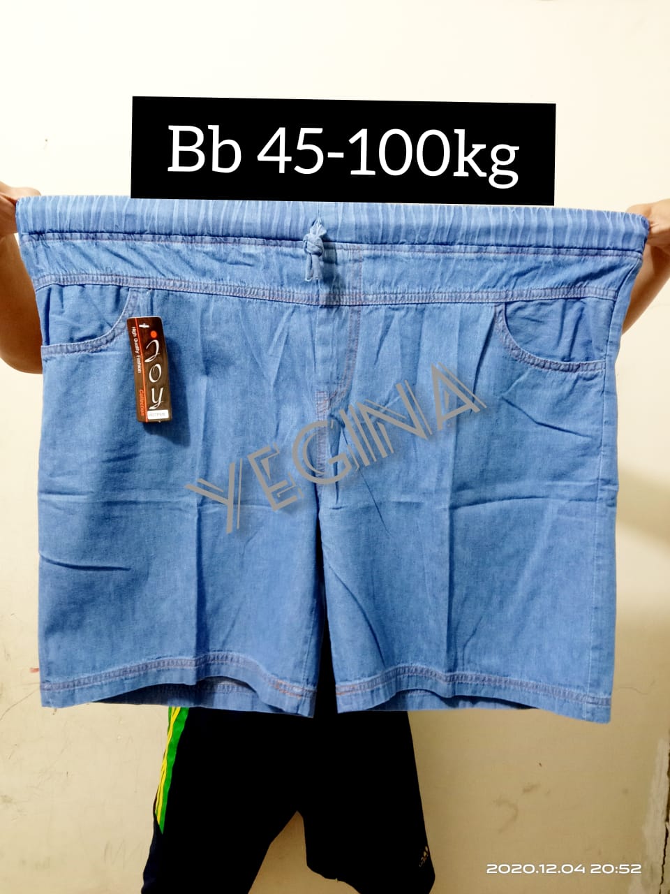 CELANA JEANS PENDEK JUMBO WANITA HOTPANT WANITA JUMBO CELANA