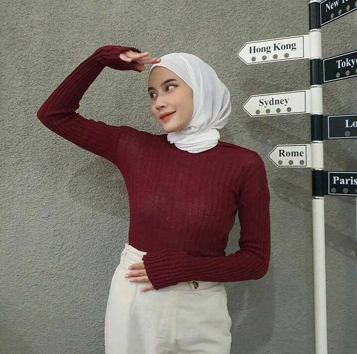 turtle neck hijab