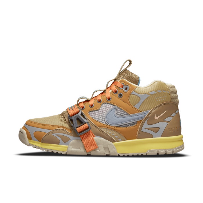 nike male trainers