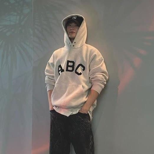 J MD フーディー ジェヒョン NCT JAEHYUN MD ZIP-UP HOODIE たのし ジェヒョン フーディ