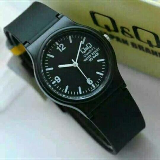Q&Q Jam tangan fashion wanita/pria QnQ/QQ Resin Analog - rubber strap karet berkualitas Shalman store
