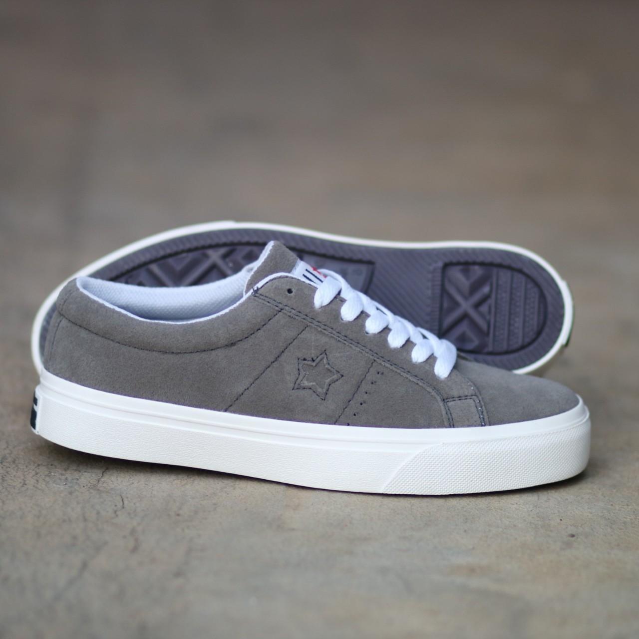 sepatu all star lazada