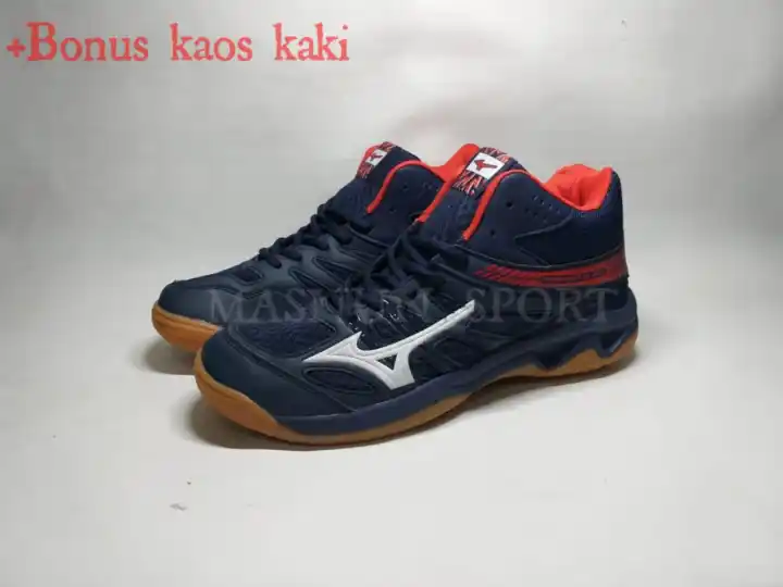 sepatu mizuno badminton