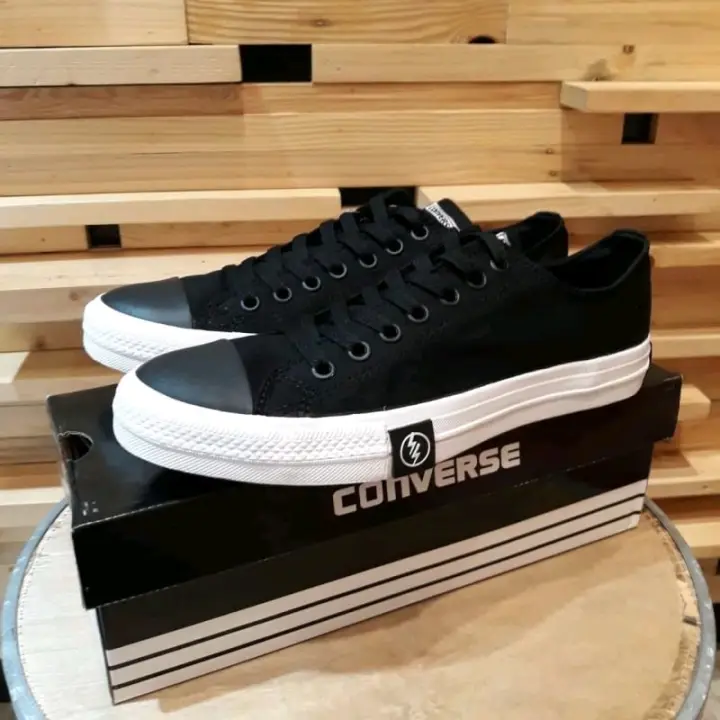 taylor sneaker
