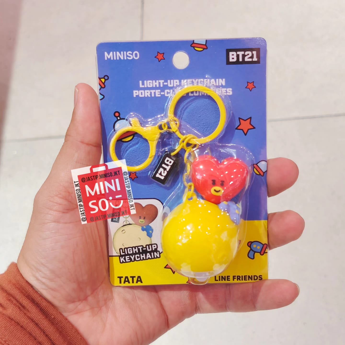Tata Bt21 Keychains BT21 Tata Plush Keyring Merah