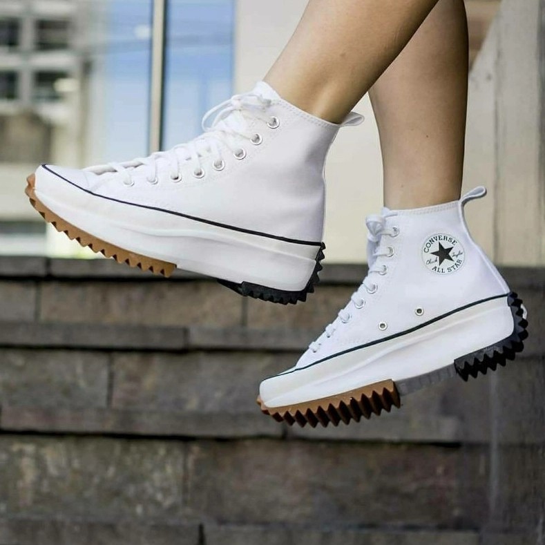 converse run star hike trainers in triple white