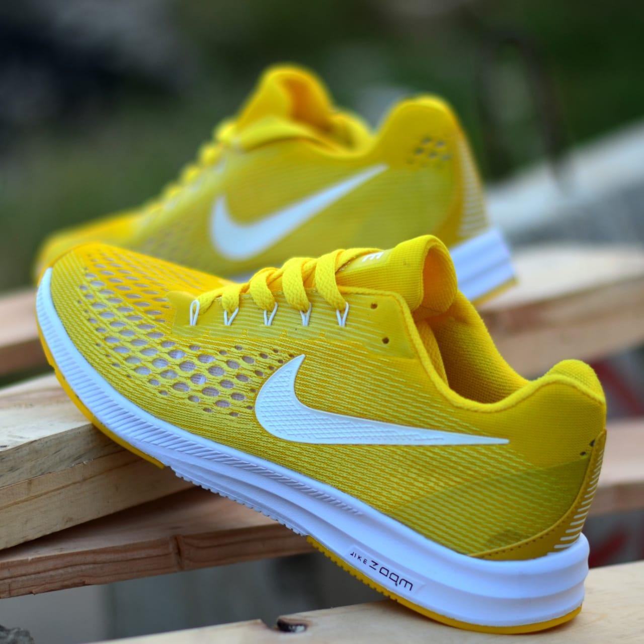 SEPATU SNEAKERS NIKE741 ZOOM PEGASUS WOMEN RUNNING KETS SPORT IMPORT YELLOW & WHITE KUNING PUTIH NEW VERSION 2019 UKURAN 36 - 40 SEPATU OLAHRAGA WANITA JOGGING GYM AEROBIC SEXY STREET WALK STYLIST NEW ARRIVAL BISA BAYAR DITEMPAT