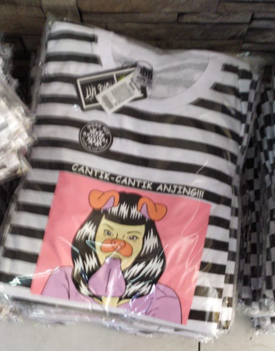 Sply Kaos Distro Cantik Cantik Anjing Salur Pria Wanita Termurah