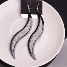 1 PairScrub Willow Berbentuk Anting Hitam-Intl