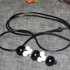 A367 Menderita Dari Kayu Anak Putih Bodhi Akar Kalung Magnolia
